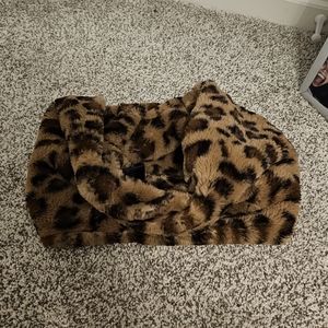Leapord scarf
